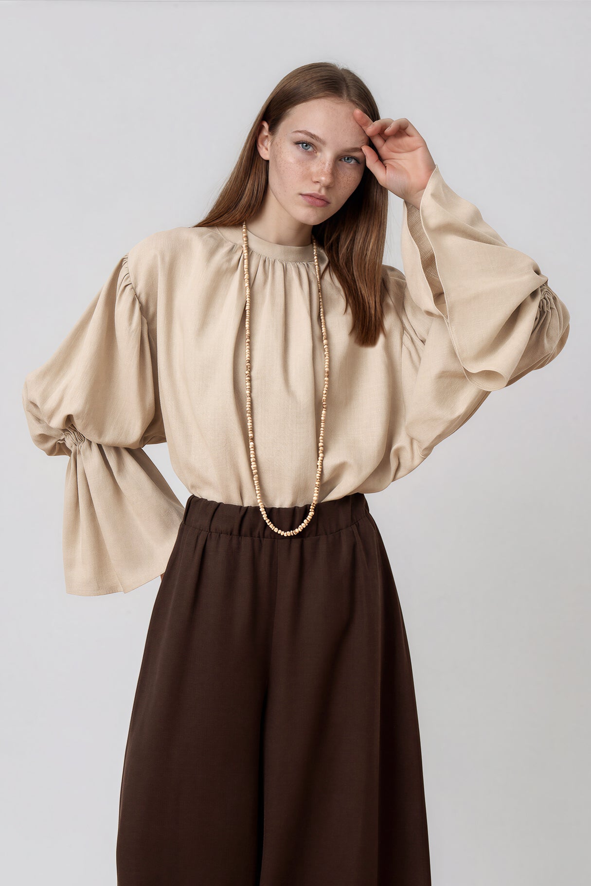 Leinenbluse mit Raffdetails
