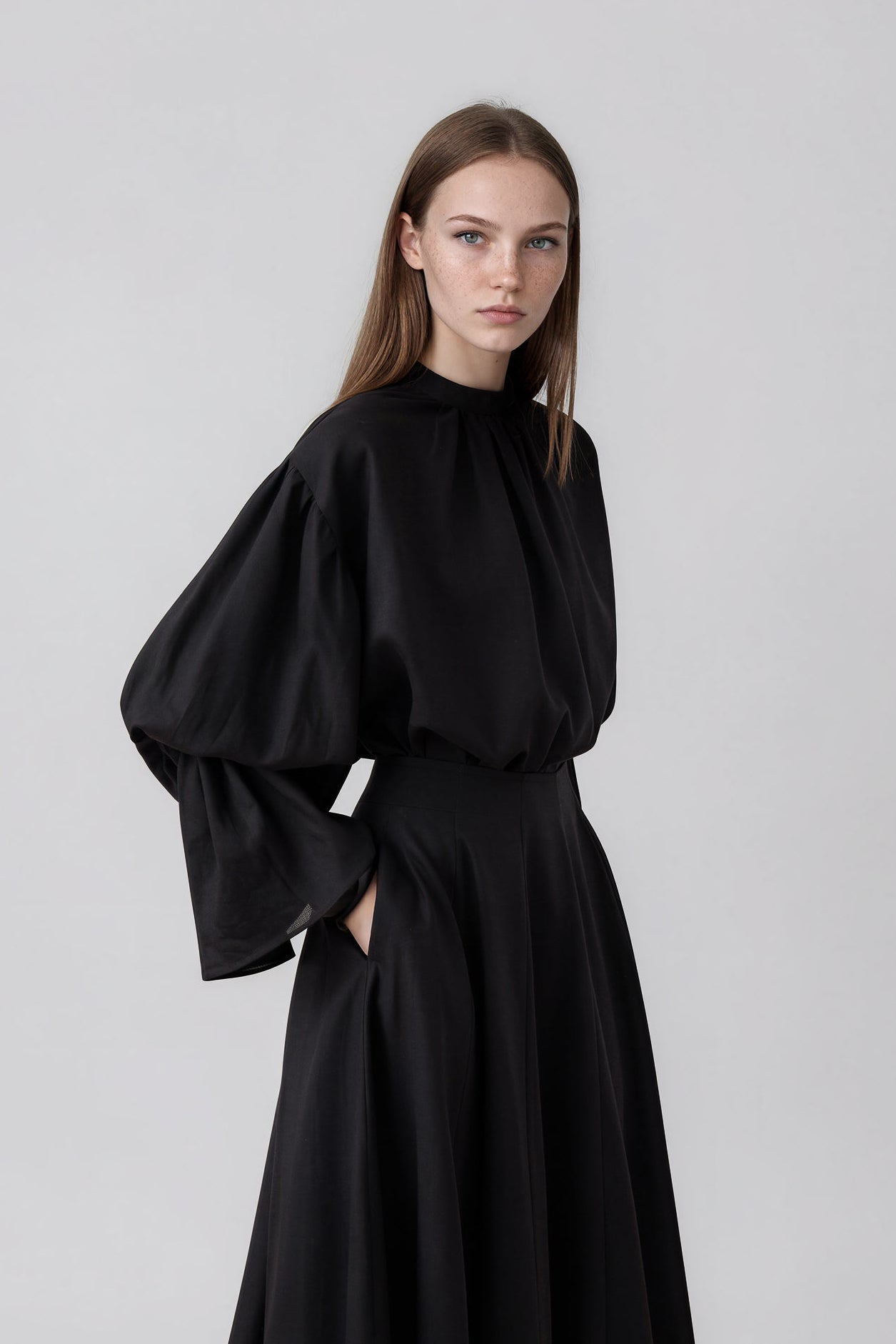 Leinenbluse mit Raffdetails
